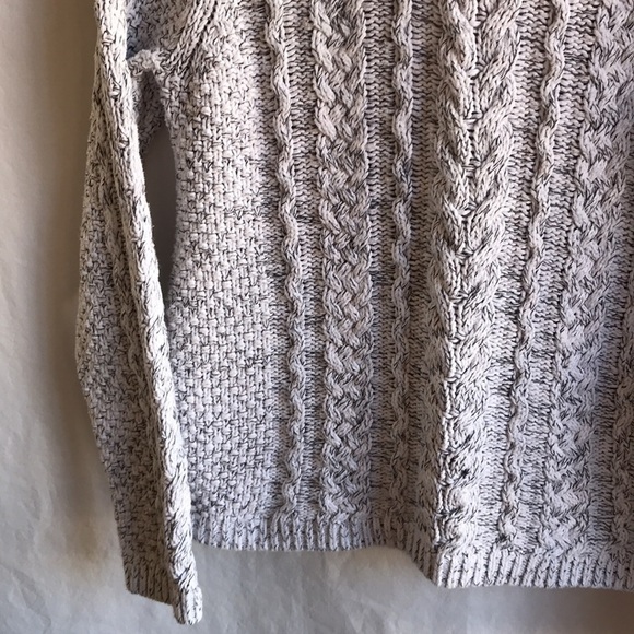 H&M L.O.G.G. white with black chunky cable knit sweater, size S - Picture 3 of 10